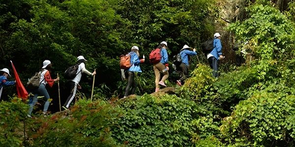 [Life at CUMIC] Hiking On Hui-Hang Ancient Path